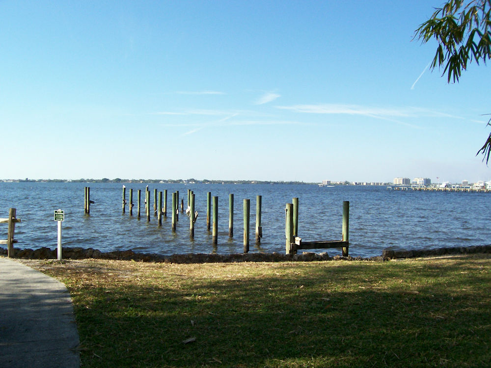 Lake Jackson in Sebring Florida - January 2008 Lake Jackson in Sebring Florida - January 2008